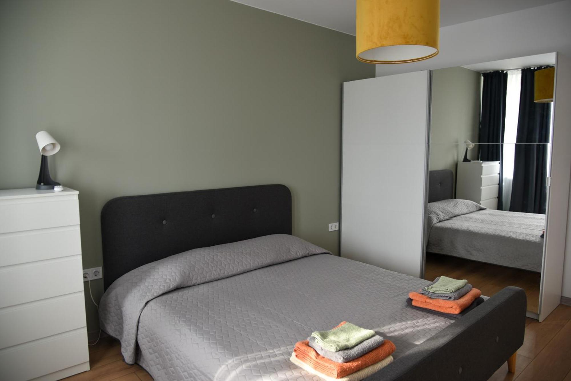 Sunlit Elegance Escape Apartment فارنا المظهر الخارجي الصورة